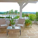 Holiday home White